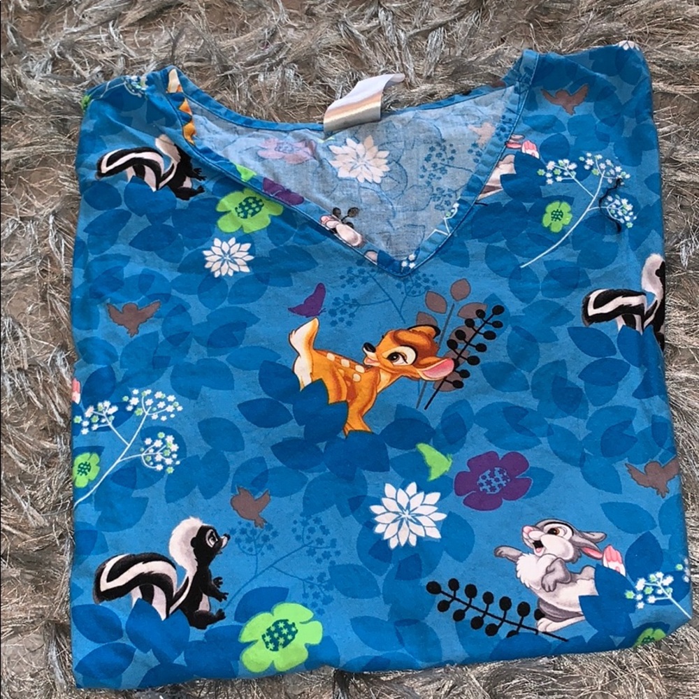 Disney Short Sleeve Scrub Top 💙